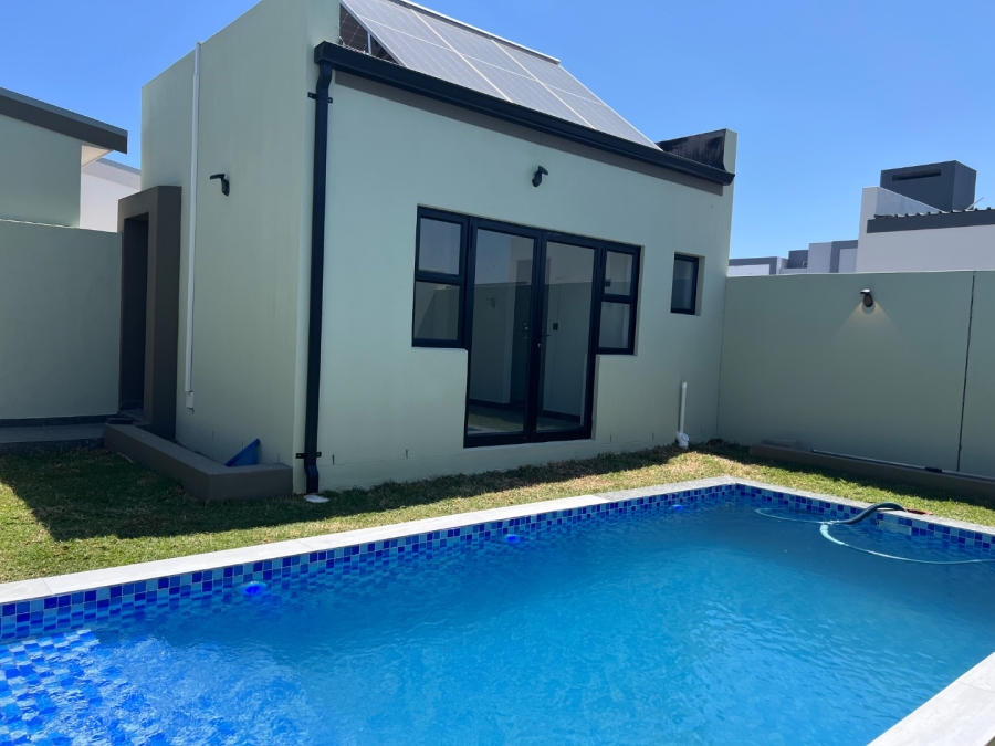 4 Bedroom Property for Sale in Sandown Western Cape